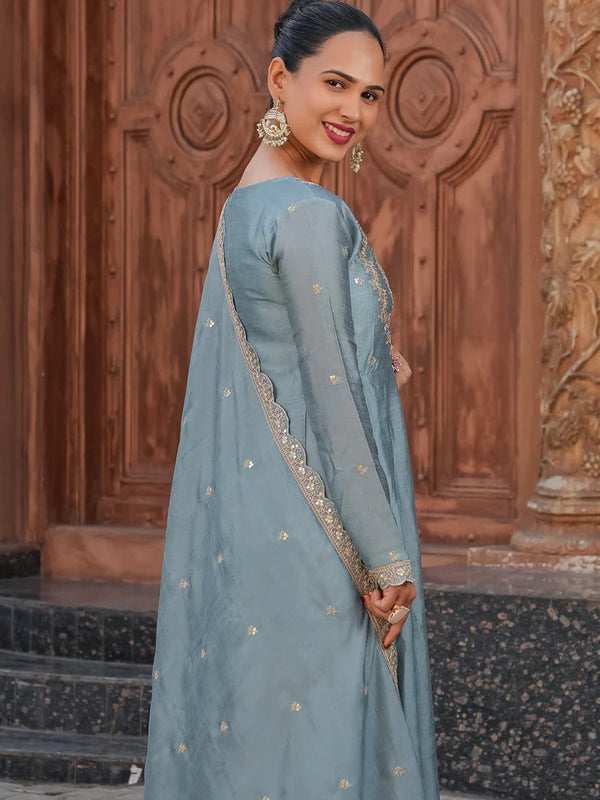 Women's Royal Embroidered Flowy Kurta Set with Dupatta