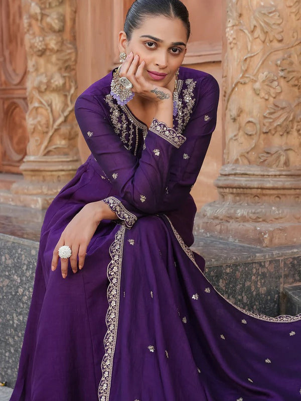 Women's Royal Embroidered Flowy Kurta Set with Dupatta