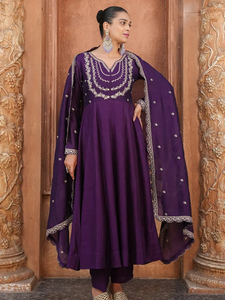 Women's Royal Embroidered Flowy Kurta Set with Dupatta