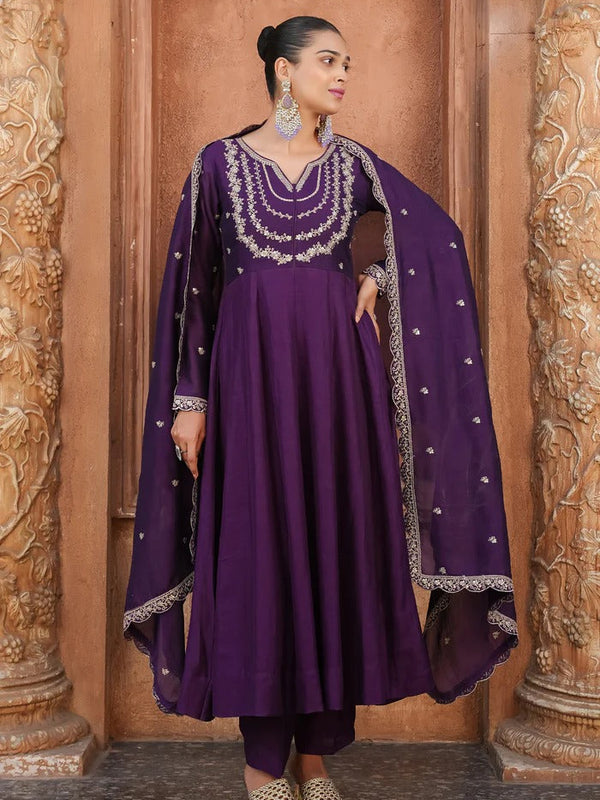 Women's Royal Embroidered Flowy Kurta Set with Dupatta