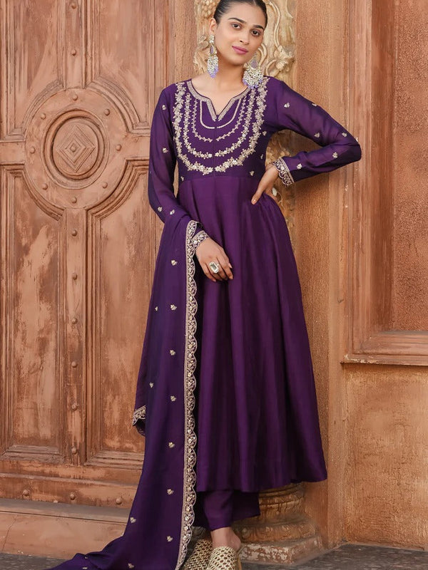 Women's Royal Embroidered Flowy Kurta Set with Dupatta