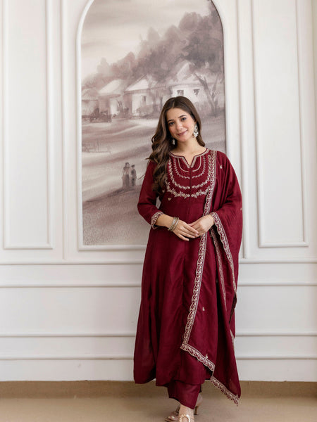 Women's Royal Embroidered Flowy Kurta Set with Dupatta