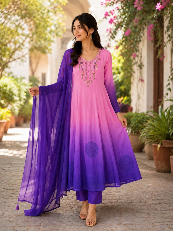 Elegant Pista to Green Embroidered Kurta Set with Dupatta