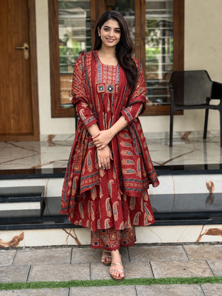 Women's Elegant Printed Cotton Kurta Set with Dupatta