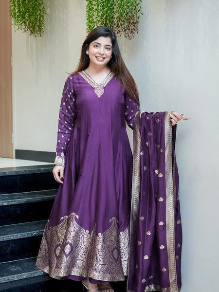 Regal Embroidered Anarkali Dress Set with Zari Dupatta