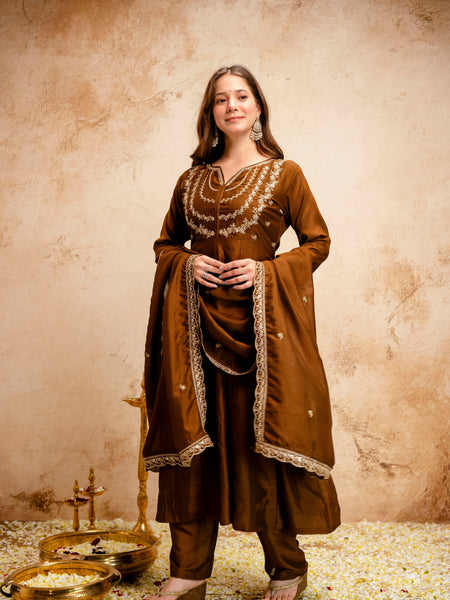 Women's Royal Embroidered Flowy Kurta Set with Dupatta