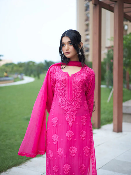 Elegant Pink Floral Embroidered Kurta Pant Set with Dupatta