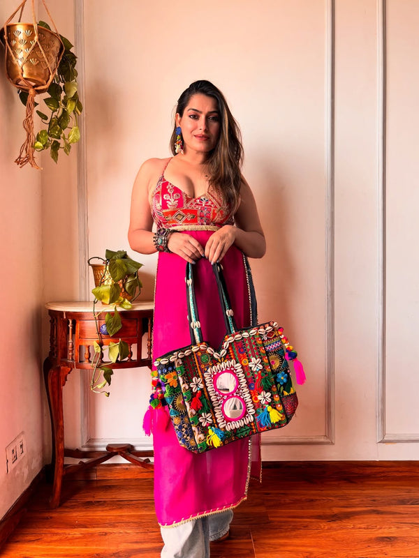 WOMEN PRINTED WITH MIRROR WORK KURTA