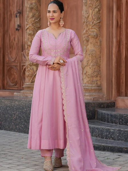 Women's Royal Embroidered Flowy Kurta Set with Dupatta