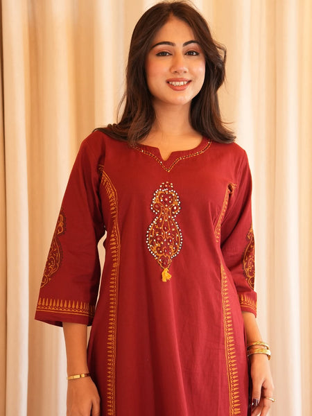 Elegant Cotton Kurta Pant Set with Patterned Dupatta