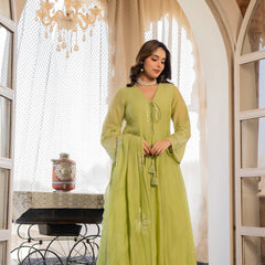 Women’s Pink Embroidered Kurta Set with Floral Dupatta