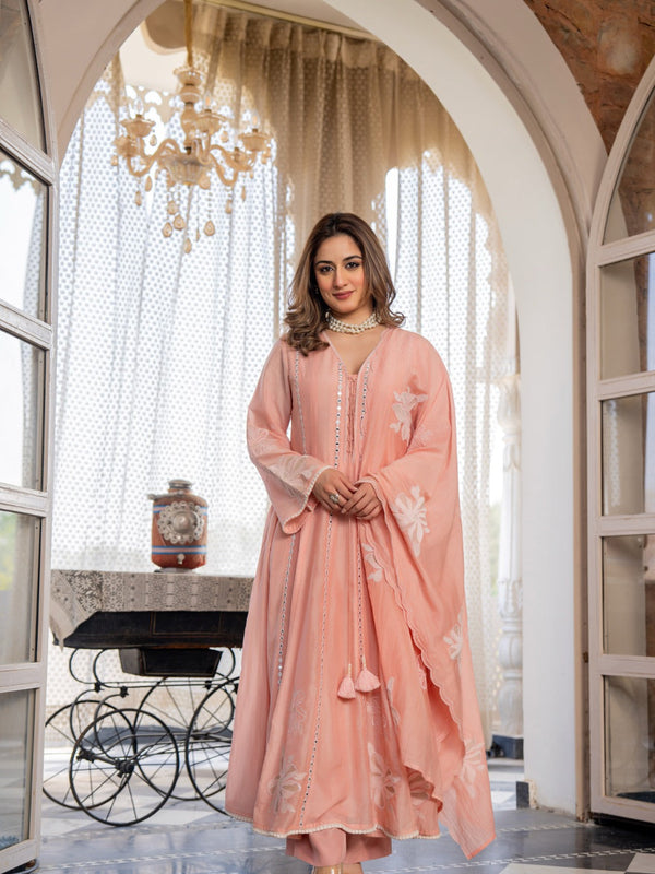 Women’s Pink Embroidered Kurta Set with Floral Dupatta