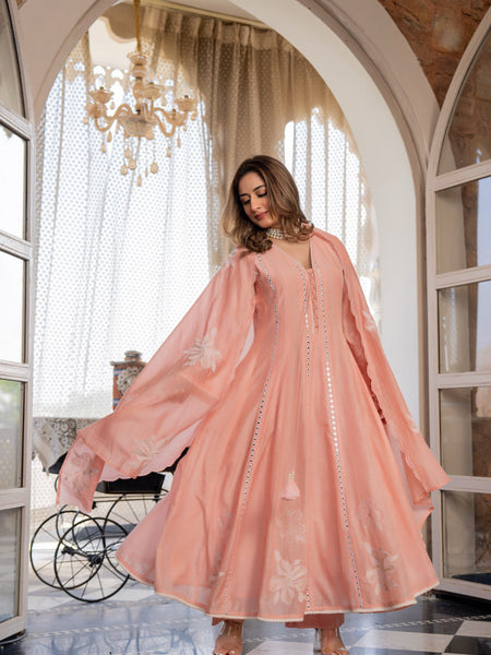 Women’s Pink Embroidered Kurta Set with Floral Dupatta