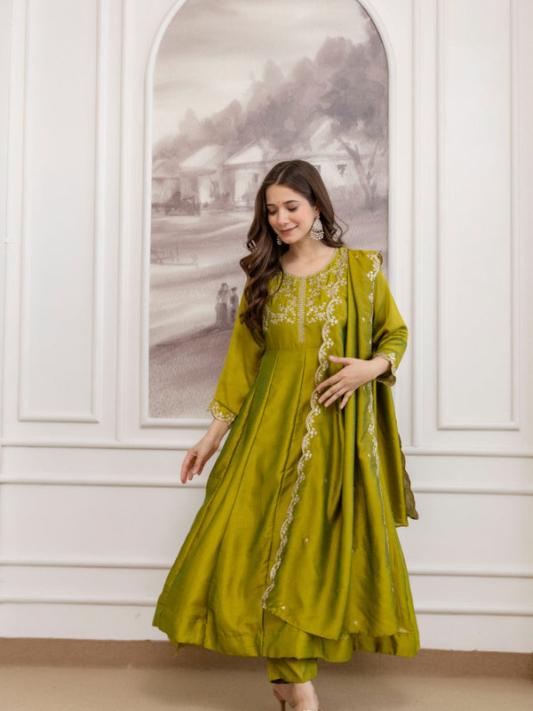 Mushroom Embroidered A-Line Kurta Set with Scalloped Dupatta