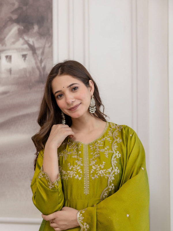 Mushroom Embroidered A-Line Kurta Set with Scalloped Dupatta