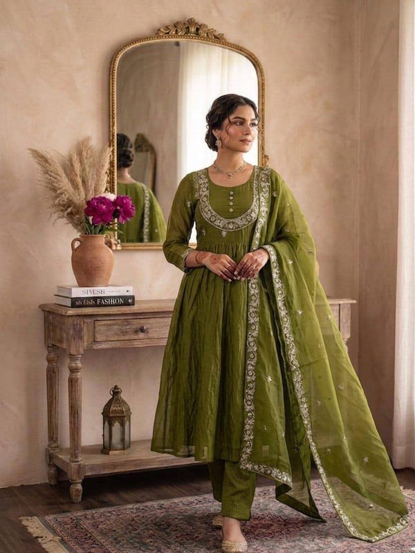 Women's Embroidered Anarkali Suit Set with Dupatta