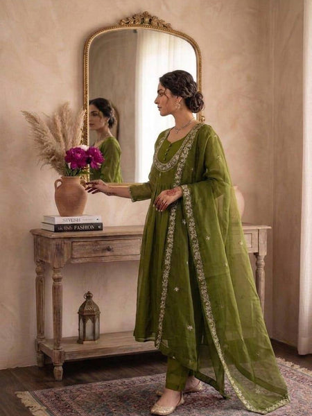 Women's Embroidered Anarkali Suit Set with Dupatta