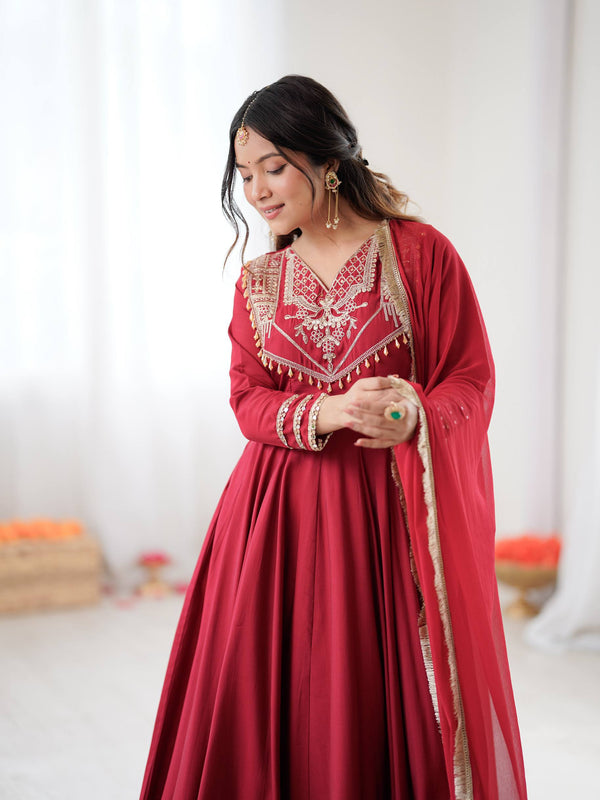 Women’s Ethnic Anarkali Gown