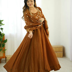 Women Ethnic Anarkali Gown