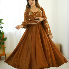 Women Ethnic Anarkali Gown