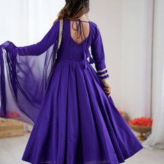 Women’s Ethnic Anarkali Gown