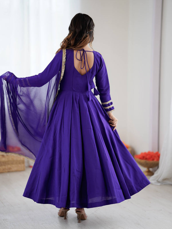 Women’s Ethnic Anarkali Gown