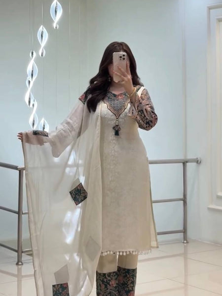 Elegant Ivory Embroidered Kurta Set with Designer Dupatta