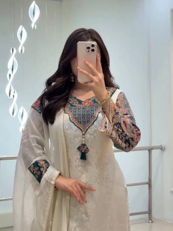 Elegant Ivory Embroidered Kurta Set with Designer Dupatta