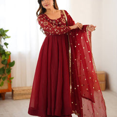Women Ethnic Anarkali Gown