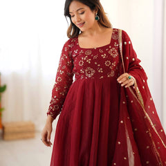 Women Ethnic Anarkali Gown