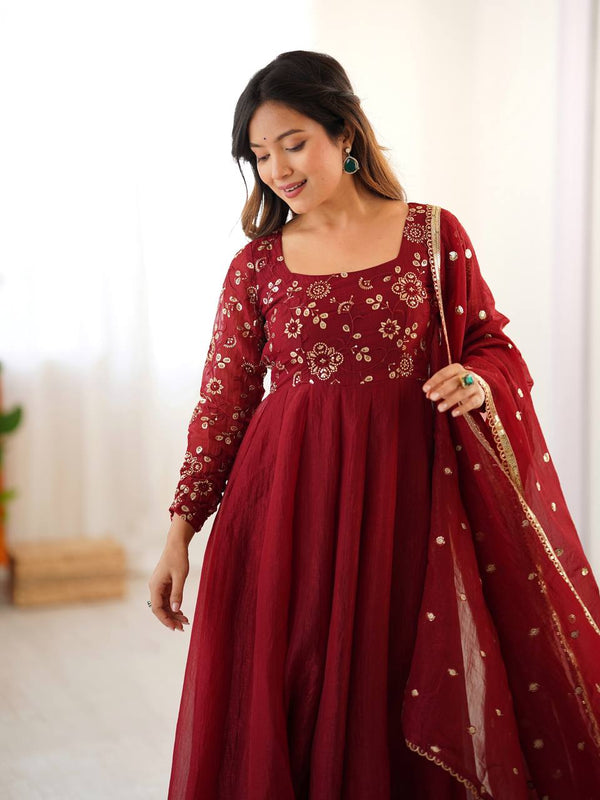 Women Ethnic Anarkali Gown